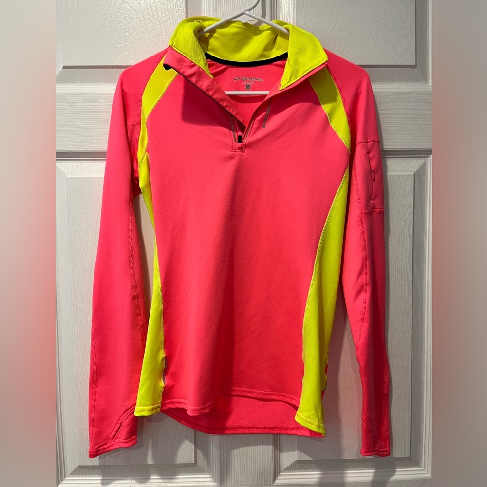 Brooks Women’s Pink/Yellow Long Sleeve Half Zip-Reflective